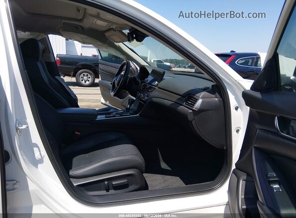 1HGCV1F91JA123247 2018 HONDA ACCORD White Vista interior delantera