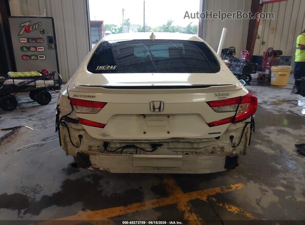 1HGCV1F96JA107657 2018 HONDA ACCORD White 