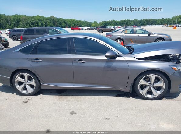 1HGCV1F96JA138018 2018 HONDA ACCORD Gray Rear interior view