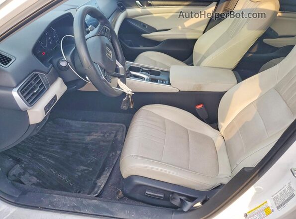 1HGCV1F96JA186683 2018 HONDA ACCORD White 