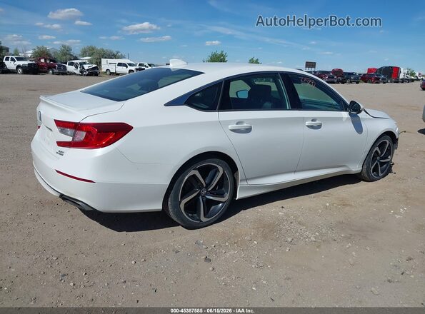 1HGCV2E36JA049245 2018 HONDA ACCORD Silver უკანა მარჯვენა