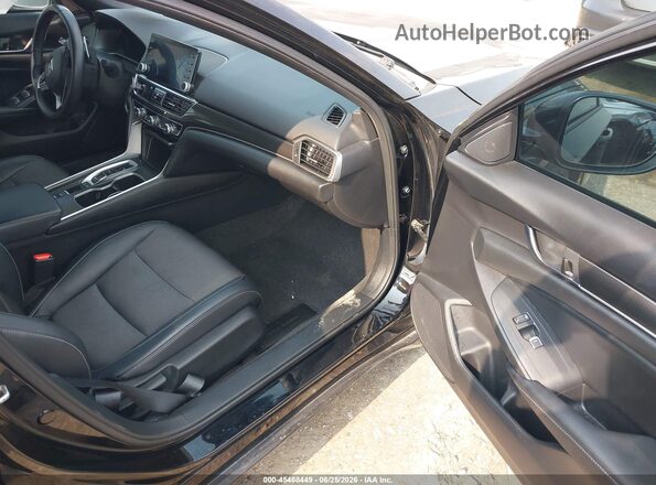 1HGCV2F31JA014692 2018 HONDA ACCORD Black Front interior view