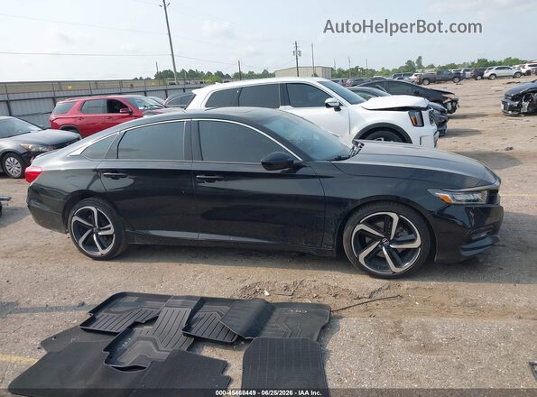 1HGCV2F31JA014692 2018 HONDA ACCORD Black Rear interior view