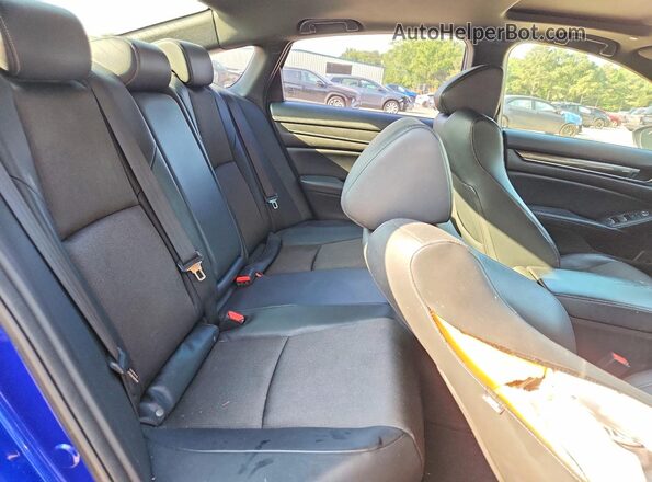 1HGCV2F32JA012711 2018 HONDA ACCORD Blue Հետևի նստատեղերի տեսք