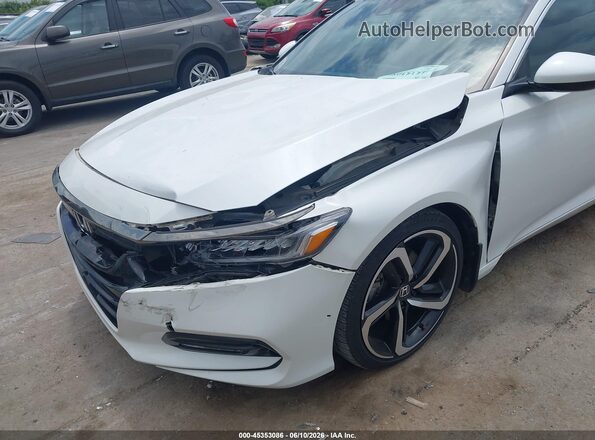 1HGCV2F32JA048687 2018 HONDA ACCORD White 