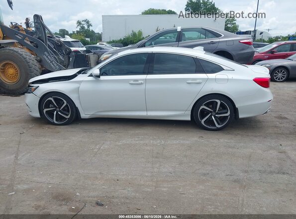 1HGCV2F32JA048687 2018 HONDA ACCORD White Widok wnętrza 360 stopni