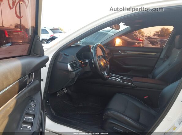 1HGCV2F33KA008314 2019 HONDA ACCORD White Սալոնի դիմացի տեսք