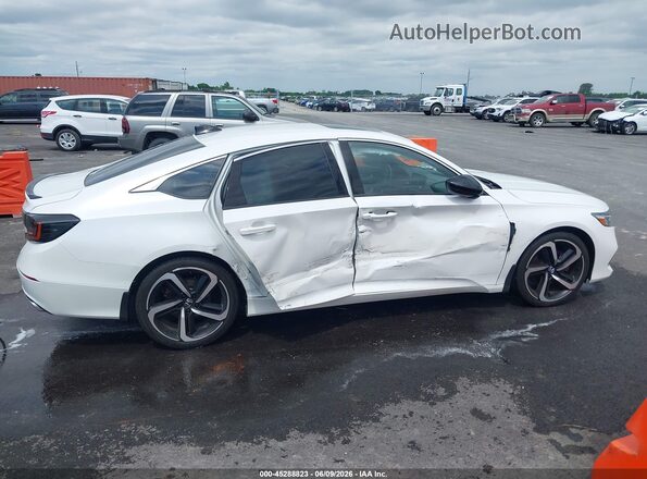 1HGCV2F33MA024807 2021 HONDA ACCORD Белый Вид задней части салона