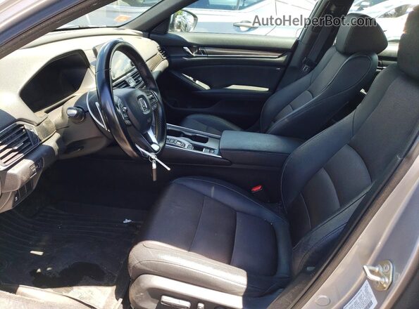 1HGCV2F34KA028720 2019 HONDA ACCORD Silver Widok wnętrza z przodu