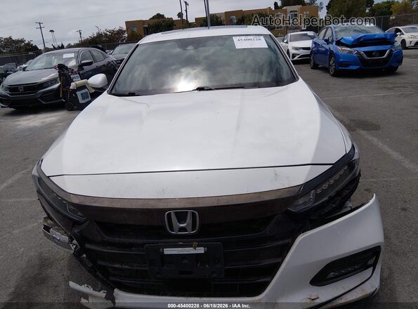 1HGCV2F35JA004229 2018 HONDA ACCORD Белый Вид щитка приборов