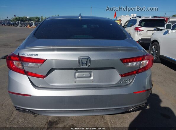 1HGCV2F36JA047672 2018 HONDA ACCORD Silver 