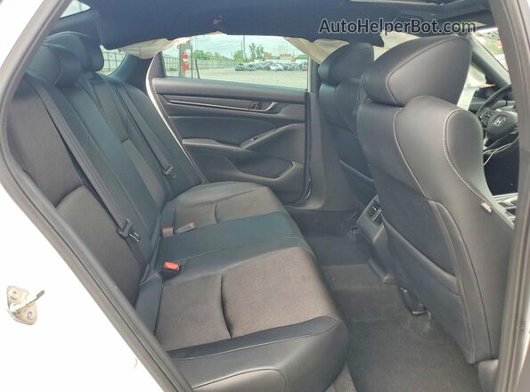 1HGCV2F37JA034106 2018 HONDA ACCORD White 