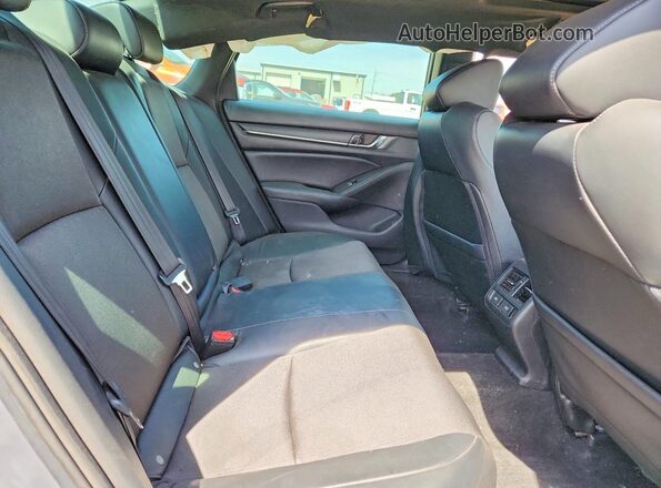 1HGCV2F37MA034126 2021 HONDA ACCORD Silver უკანა სავარძლების ხედი