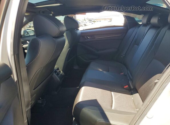 1HGCV2F38LA003756 2020 HONDA ACCORD Silver Widok tylnych siedzeń