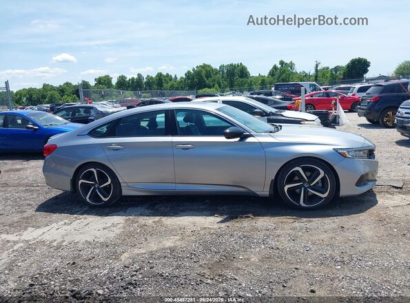 1HGCV2F38NA018311 2022 HONDA ACCORD Серебряный Вид задней части салона