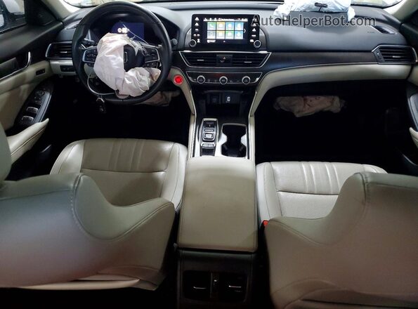 1HGCV2F55JA013420 2018 HONDA ACCORD White Dashboard view