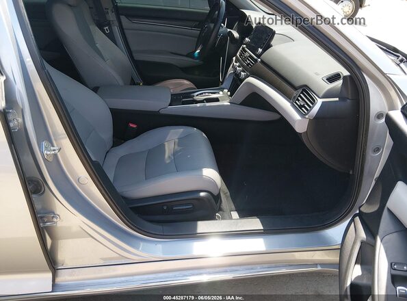 1HGCV2F59JA018684 2018 HONDA ACCORD Silver 
