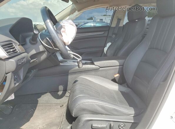 1HGCV2F90LA007899 2020 HONDA ACCORD White Вид салону спереду