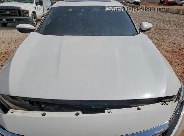 1HGCV2F90LA007899 2020 HONDA ACCORD White Вид задньої частини салону