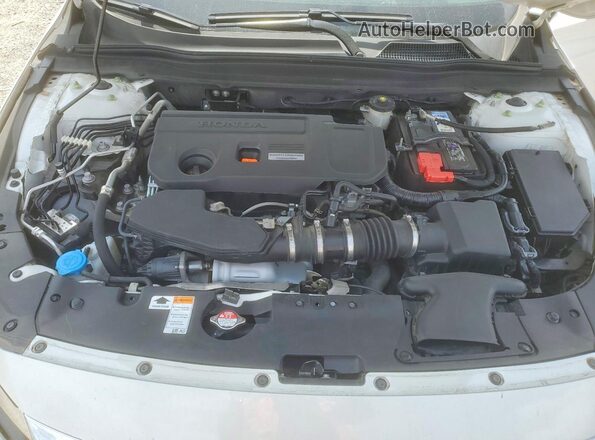 1HGCV2F92KA034570 2019 HONDA ACCORD White Սալոնի հետևի տեսք