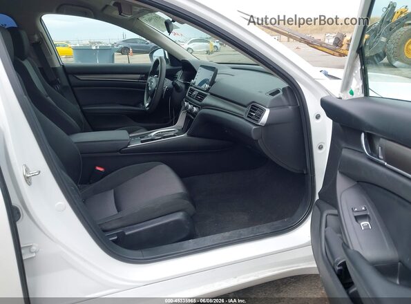 1HGCV3F10KA019954 2019 HONDA ACCORD HYBRID White Սալոնի դիմացի տեսք