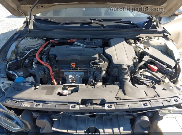 1HGCV3F14JA013203 2018 HONDA ACCORD Beige Вид ззаду