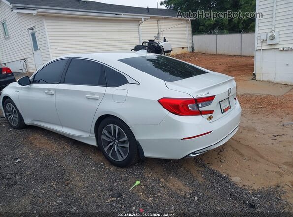1HGCV3F17JA000882 2018 HONDA ACCORD HYBRID White 