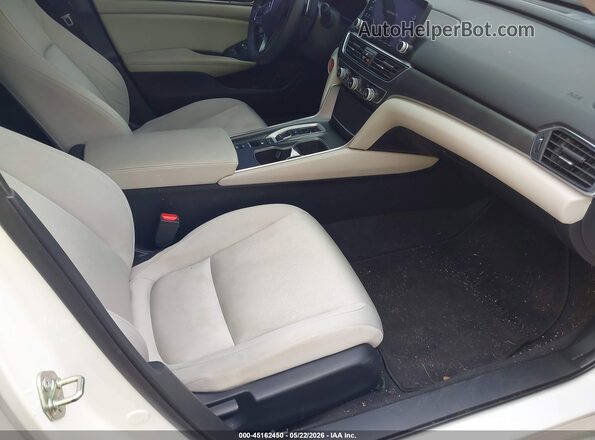 1HGCV3F17JA000882 2018 HONDA ACCORD HYBRID White 