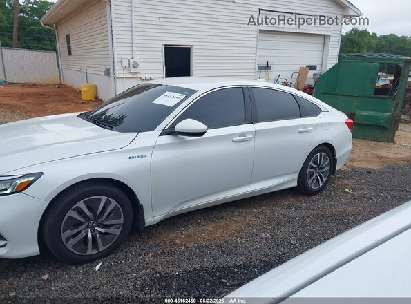 1HGCV3F17JA000882 2018 HONDA ACCORD HYBRID White 