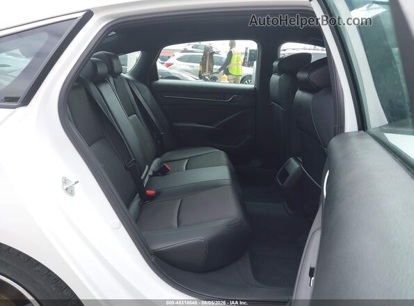 1HGCV3F29NA030643 2022 HONDA ACCORD HYBRID White 