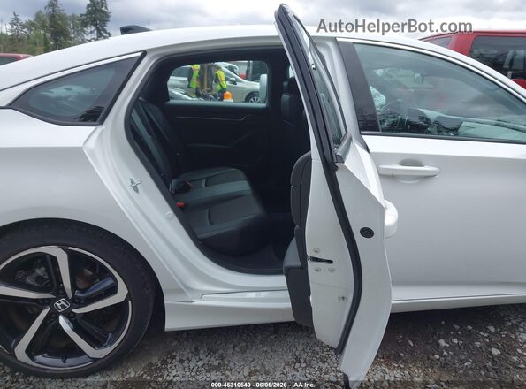 1HGCV3F29NA030643 2022 HONDA ACCORD HYBRID White 