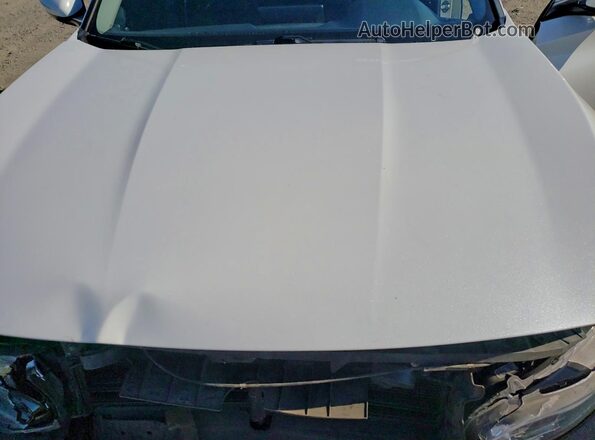 1HGCV3F42KA010909 2019 VOLVO ACCORD White Widok wnętrza z tyłu