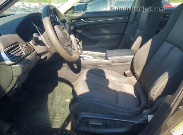 1HGCV3F44JA012059 2018 HONDA ACCORD Черный Вид салона спереди