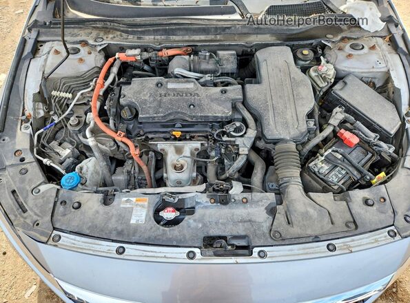 1HGCV3F45KA002982 2019 HONDA ACCORD Silver Vista interior trasera