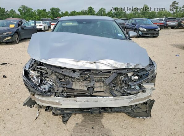 1HGCV3F52JA009279 2018 HONDA ACCORD Silver Vista frontal