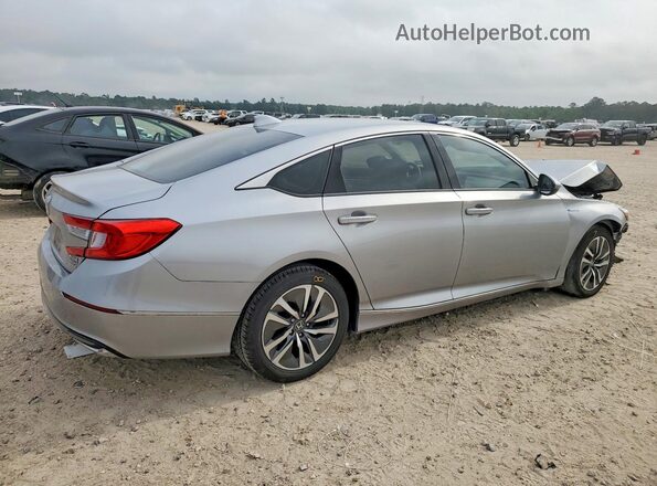 1HGCV3F52JA009279 2018 HONDA ACCORD Silver Trasero derecho
