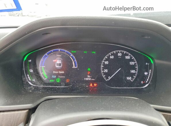 1HGCV3F52JA009279 2018 HONDA ACCORD Silver Vista del cuadro de instrumentos