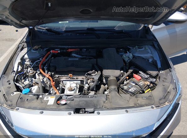 1HGCV3F55LA012440 2020 HONDA ACCORD HYBRID Silver Вид ззаду