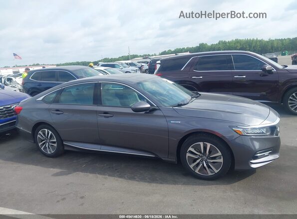 1HGCV3F57JA002814 2018 HONDA ACCORD Gray Widok wnętrza z tyłu