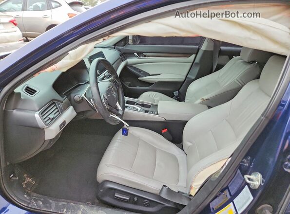 1HGCV3F57JA009875 2018 HONDA ACCORD Blue Vista interior delantera