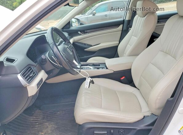 1HGCV3F91NA005149 2022 HONDA ACCORD White Вид салону спереду