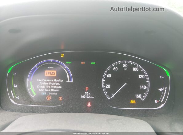 1HGCV3F95JA010039 2018 HONDA ACCORD Белый Вид задних сидений