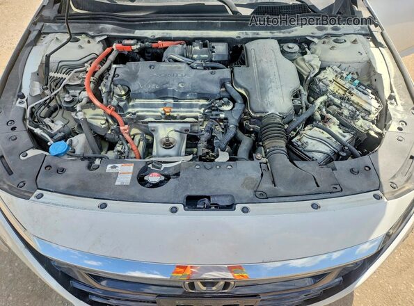 1HGCV3F95KA800099 2019 HONDA ACCORD White 