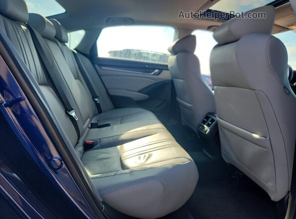 1HGCV3F96JA008610 2018 HONDA ACCORD Blue Հետևի նստատեղերի տեսք