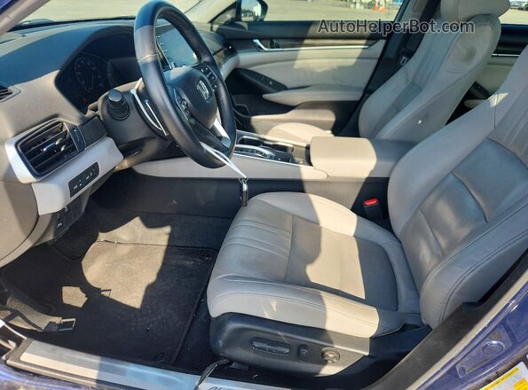 1HGCV3F96JA008610 2018 HONDA ACCORD Blue Սալոնի դիմացի տեսք