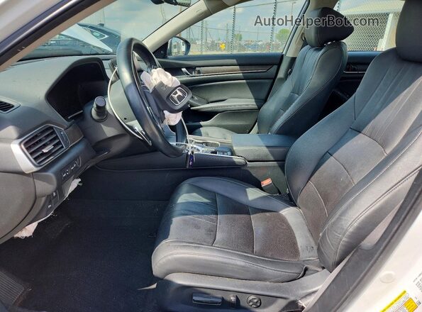 1HGCV3F97KA019102 2019 HONDA ACCORD White Widok wnętrza z przodu