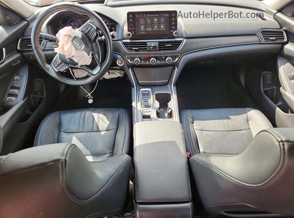 1HGCV3F97KA019102 2019 HONDA ACCORD White Widok deski rozdzielczej