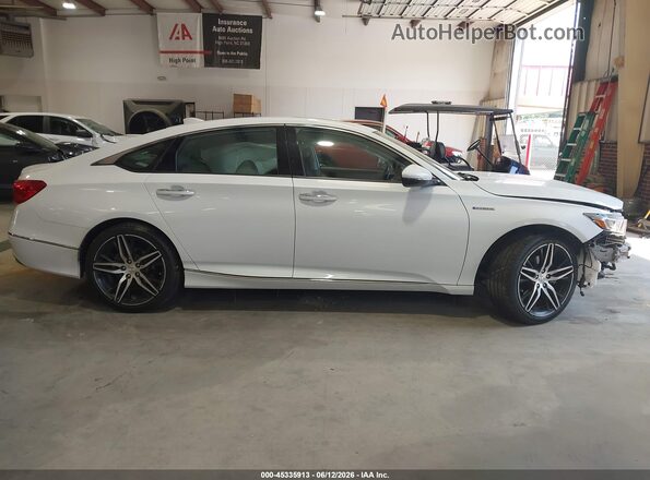 1HGCV3F97NA000215 2022 HONDA ACCORD Белый Вид задней части салона