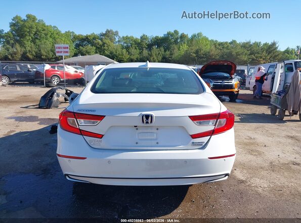 1HGCV3F98NA009828 2022 HONDA ACCORD White 