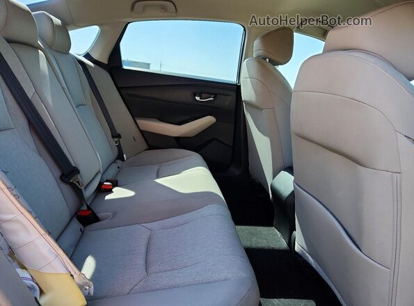 1HGCY1F23PA050577 2023 HONDA ACCORD White Vista de los asientos traseros